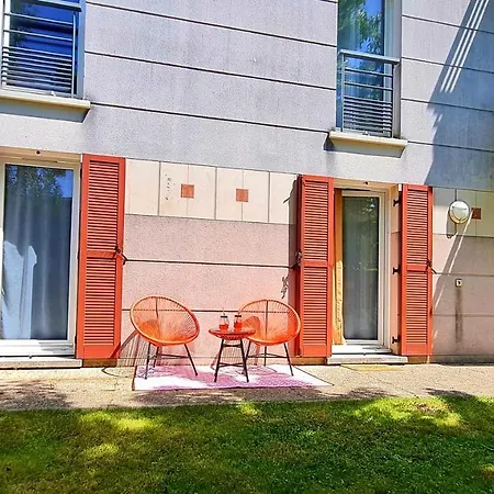 Happy 5 Minutes To - Free Wifi - Parking & Garden Montévrain