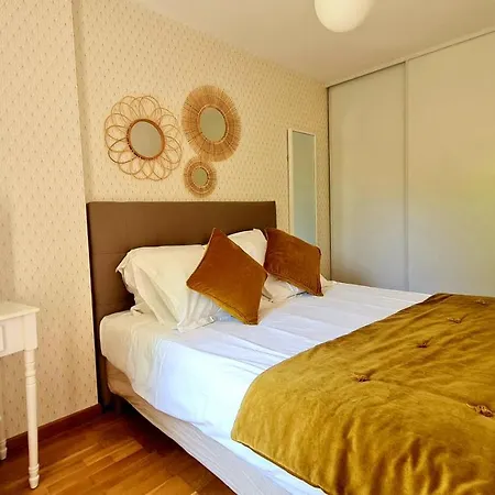 Happy 5 Minutes To - Free Wifi - Parking & Garden